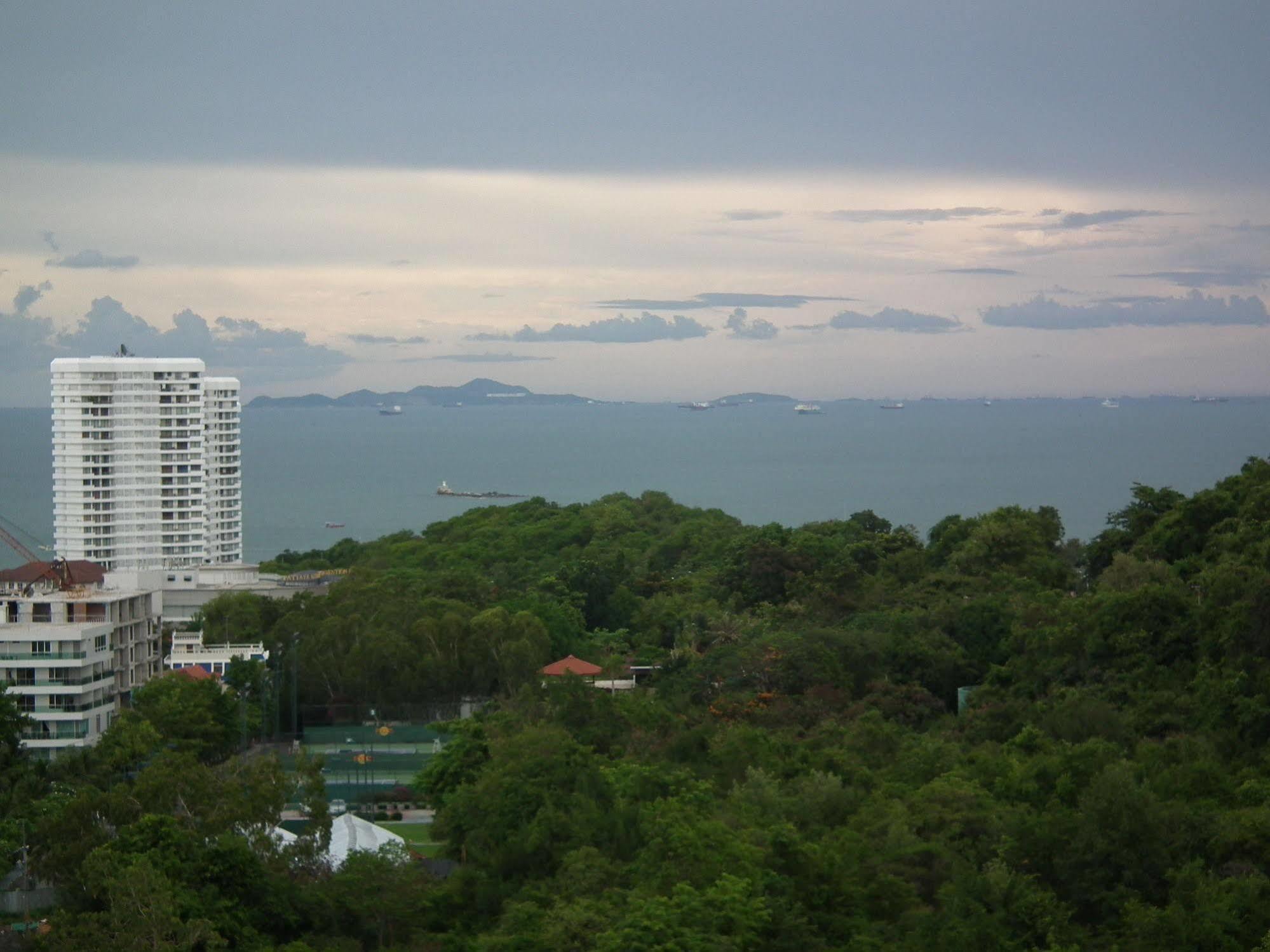 Abricole At Pattaya Hill 아파트 외부 사진